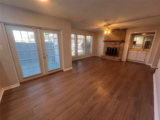 250 El Dorado Boulevard 221, Houston, TX 77598