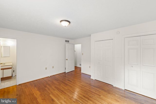 111 MEADOWVIEW CT, Winchester, VA 22602