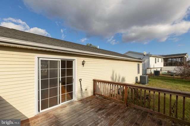 111 MEADOWVIEW CT, Winchester, VA 22602