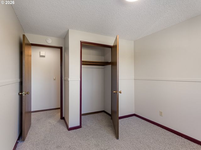 5535 Sw 142ND Ave, Beaverton, OR 97005