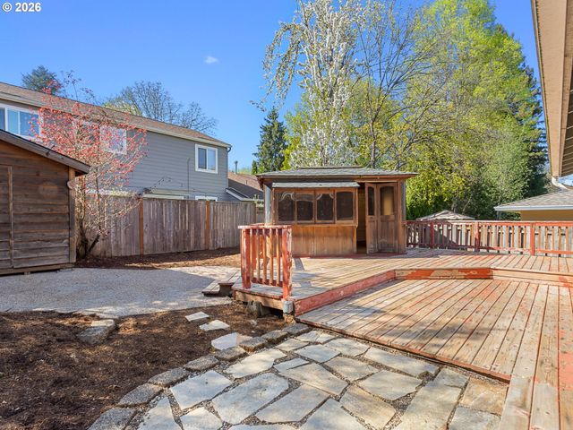 5535 Sw 142ND Ave, Beaverton, OR 97005