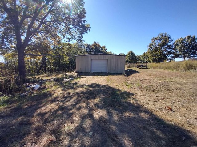 457 Haywood LN, Mountain View, AR 72560