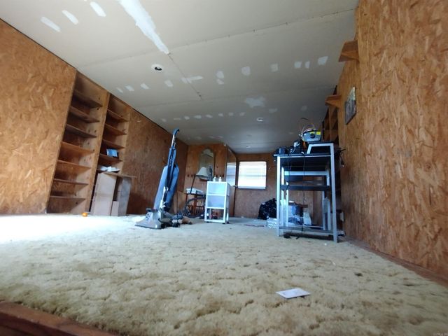 457 Haywood LN, Mountain View, AR 72560