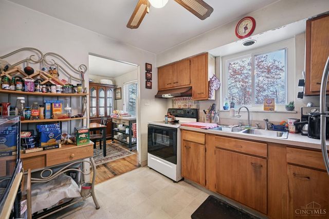 3234 Diehl Road, Green Twp, OH 45211