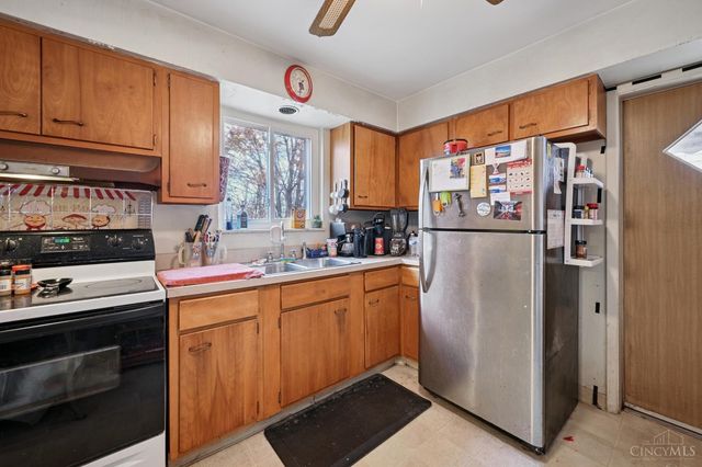 3234 Diehl Road, Green Twp, OH 45211