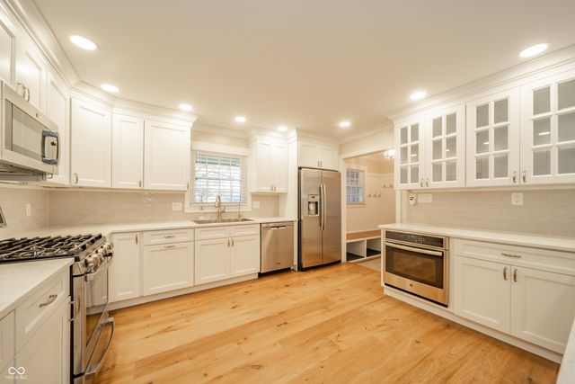 3805 Brian Place, Carmel, IN 46033