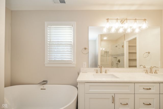 3805 Brian Place, Carmel, IN 46033