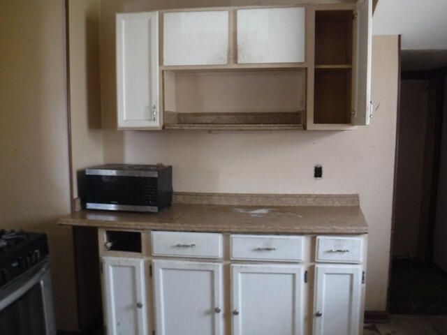 620 Gilbert Avenue, Kalamazoo, MI 49048