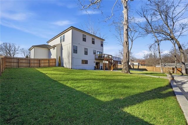 307A Campbell Drive, Glenaire, MO 64068