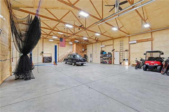 307A Campbell Drive, Glenaire, MO 64068