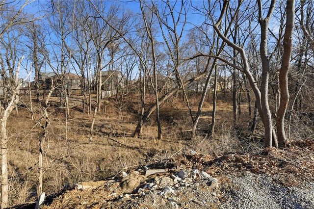 307A Campbell Drive, Glenaire, MO 64068