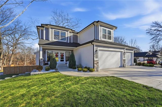 307A Campbell Drive, Glenaire, MO 64068