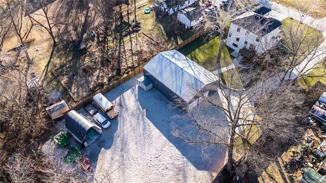 307A Campbell Drive, Glenaire, MO 64068