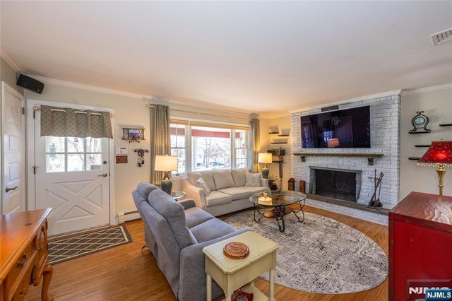 2 Upper High Crest Drive, West Milford, NJ 07480