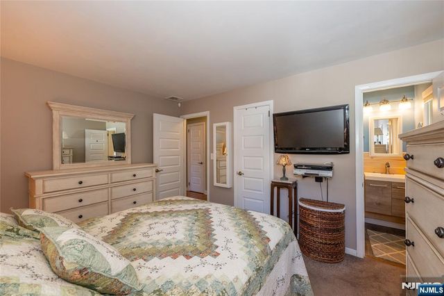 2 Upper High Crest Drive, West Milford, NJ 07480