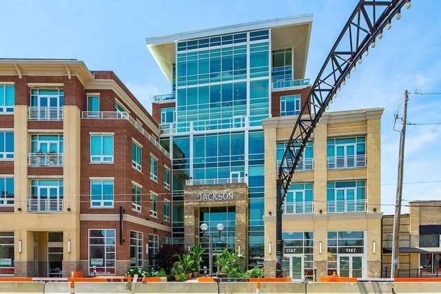 1145 N High Street, 204, Columbus, OH 43201