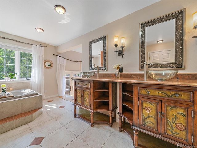 8280 Grizzly Way, Evergreen, CO 80439