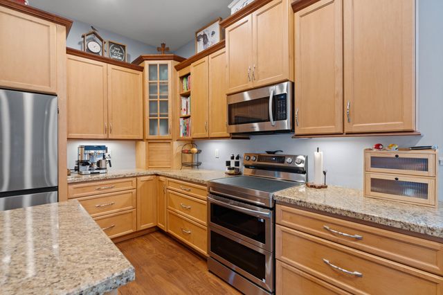 19925 Black Falcon Road, Loxahatchee, FL 33470