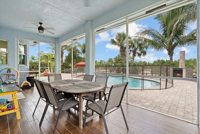 19925 Black Falcon Road, Loxahatchee, FL 33470