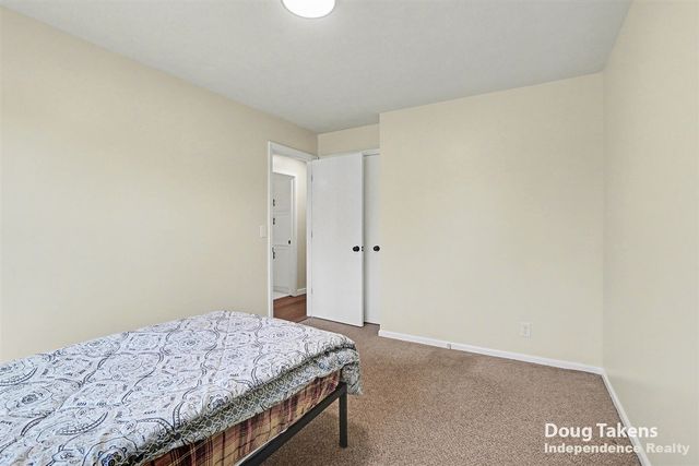 7500 Brower Lane, Jenison, MI 49428