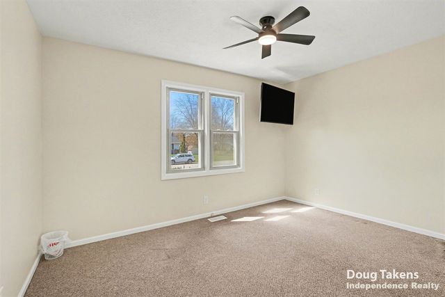7500 Brower Lane, Jenison, MI 49428