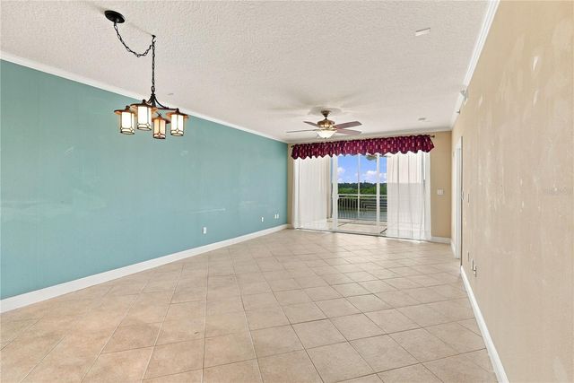 7070 KEY HAVEN ROAD 402, Seminole, FL 33777