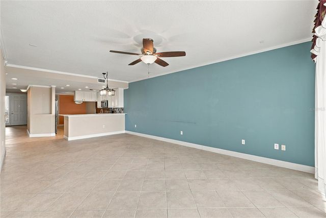 7070 KEY HAVEN ROAD 402, Seminole, FL 33777