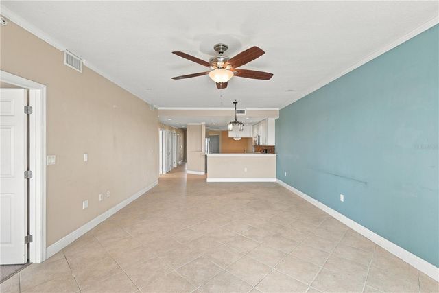 7070 KEY HAVEN ROAD 402, Seminole, FL 33777
