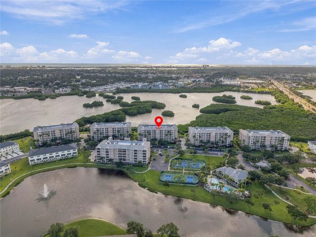 7070 KEY HAVEN ROAD 402, Seminole, FL 33777