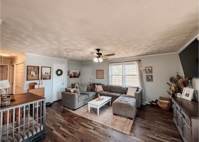 861 Rainbow Lake Road, Inman, SC 29349