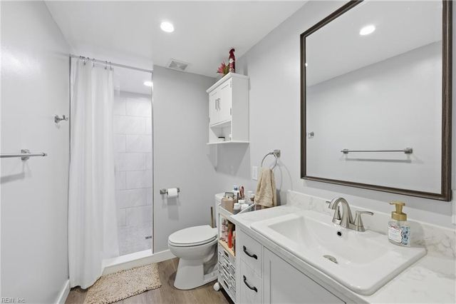 713 Big Bethel RD, Hampton, VA 23666