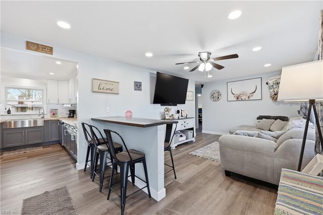 713 Big Bethel RD, Hampton, VA 23666