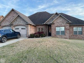 4404 Phillips Drive, Paragould, AR 72450