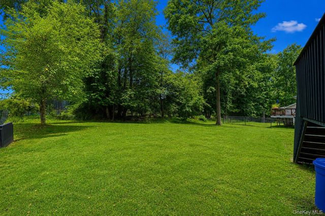 3 Stanford Court, Walden, NY 12586