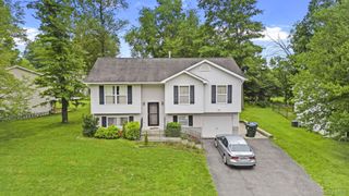 3 Stanford Court, Walden, NY 12586