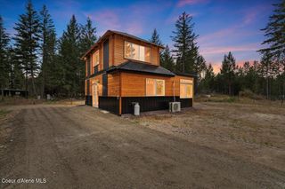 558 Sawbuck Rd, Spirit Lake, ID 83869