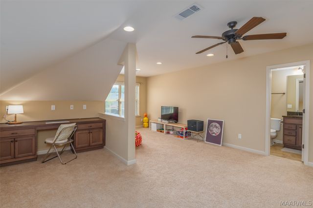8860 PEMBERTON Park, Montgomery, AL 36117