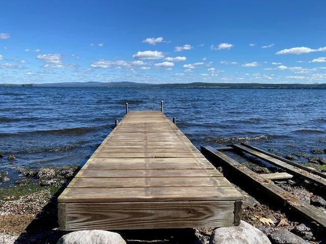 129 East Shore North, Grand Isle, VT 05458