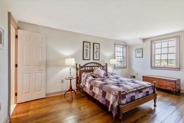 129 East Shore North, Grand Isle, VT 05458
