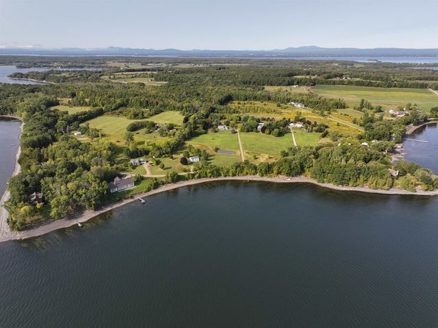 129 East Shore North, Grand Isle, VT 05458