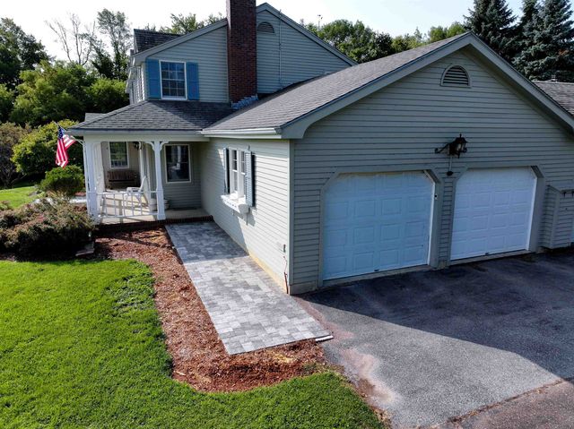 129 East Shore North, Grand Isle, VT 05458