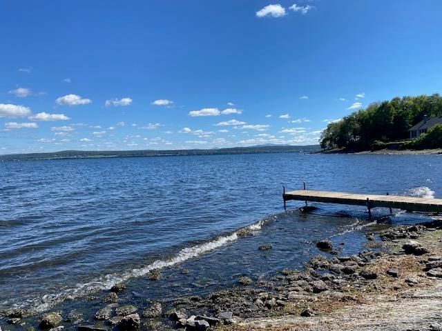 129 East Shore North, Grand Isle, VT 05458