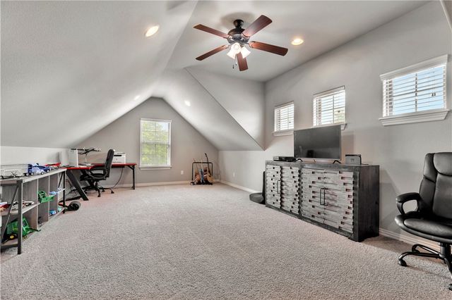 2235 Riverwater Lane, Fayetteville, AR 72703