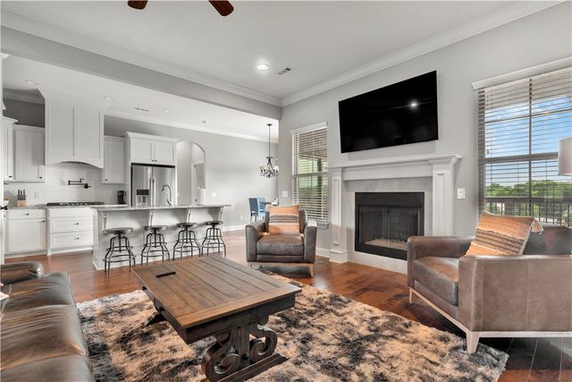 2235 Riverwater Lane, Fayetteville, AR 72703