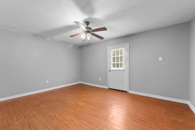184 MYSEN DR, Memphis, TN 38018