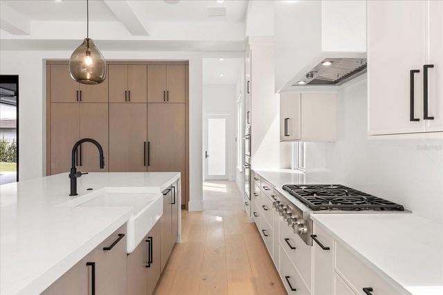 2020 VIA TUSCANY, Winter Park, FL 32789