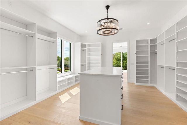 2020 VIA TUSCANY, Winter Park, FL 32789