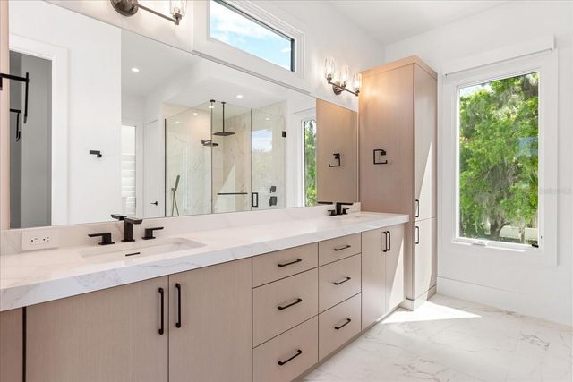 2020 VIA TUSCANY, Winter Park, FL 32789