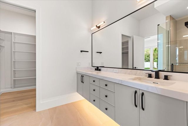 2020 VIA TUSCANY, Winter Park, FL 32789