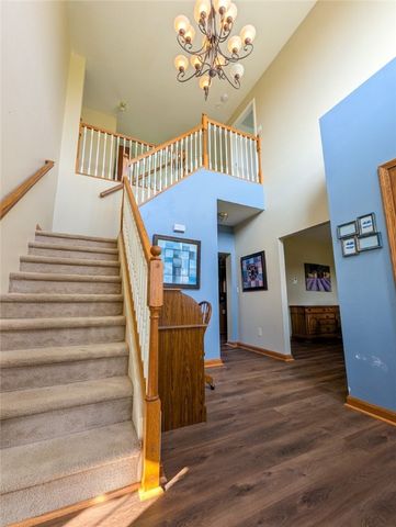 91 Green Manor Dr, Summit Twp, PA 16002